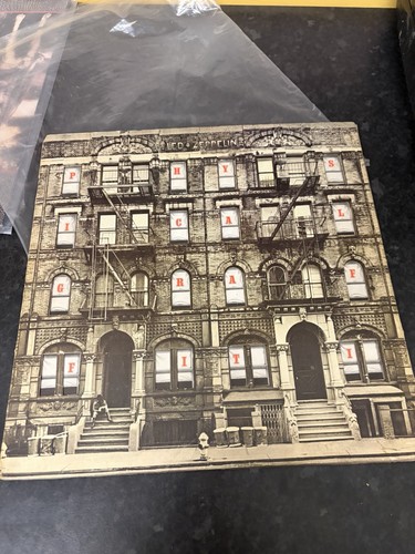 Led zeppelin physical - zeppelin, graffiti