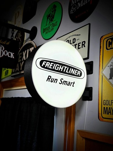 Freightliner - , (13.8")