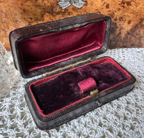 Antique oxblood leather - antique,