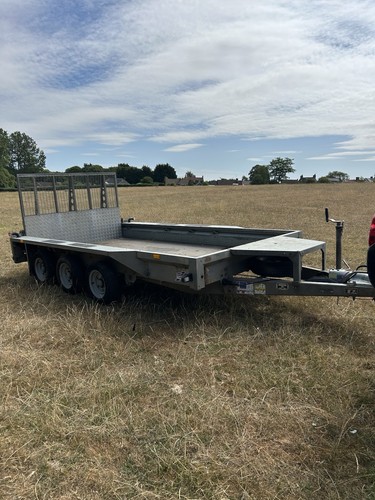 Ifor williams ton tri axle - williams, tri-axle