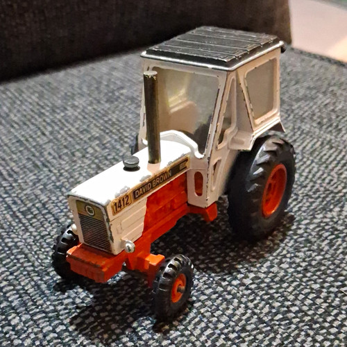 Corgi david brown 1412 tractor - david,