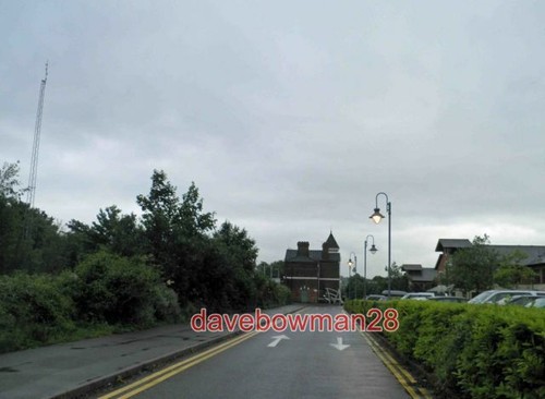 Photo leatherhead railway - ,