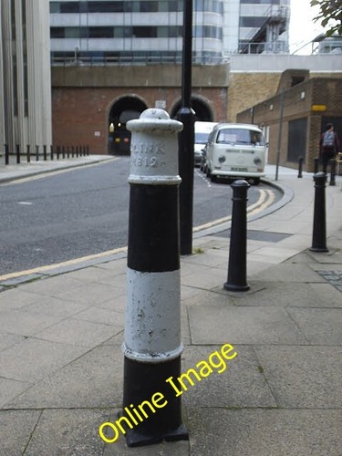 Photo 6x4 clink bollard london - photo,