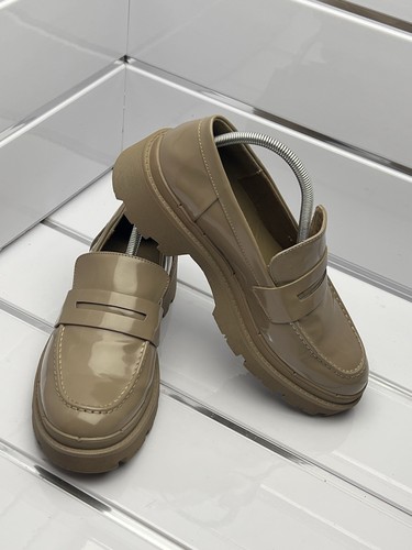 Trendy zara khaki green patent - zara,