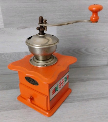 Coffee grinder hand - ha,