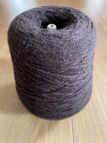 Ply wool cone weighing 524 - 3,