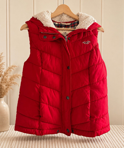 Hollister red hooded padded - hollister,