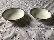 Wedgwood AMHERST Pattern 2 x