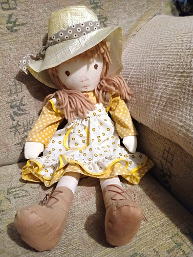 Pedigree rag cloth girl - rag,