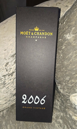 Moët chandon 2006 - &,