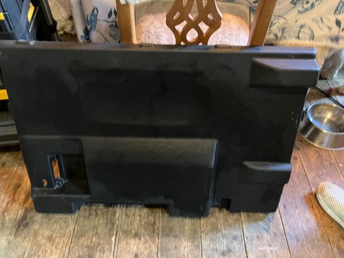 Land rover rear door trim - rover,