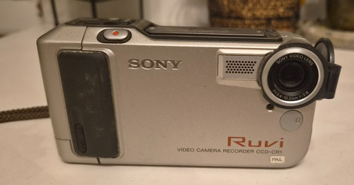 Sony ruvi ccd - ccd-cr1e, vintage