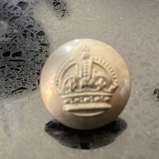 Royal Court, King’s Crown Uniform 18mm Button by V&R Blakemore B’Ham (3405)