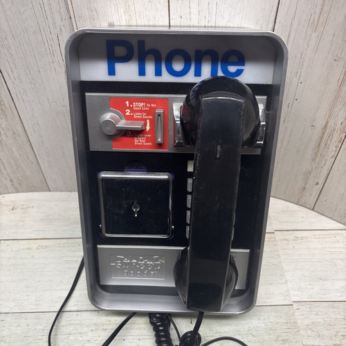 Vtg street goods retro faux - goods,