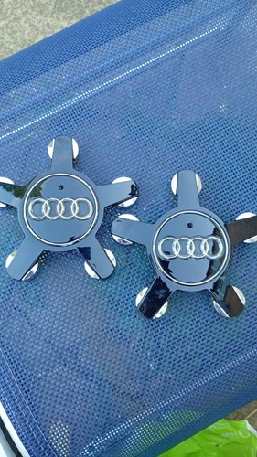 Two audi centre wheel - audi,