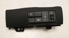 KIA SPORTAGE HEADLAMP
