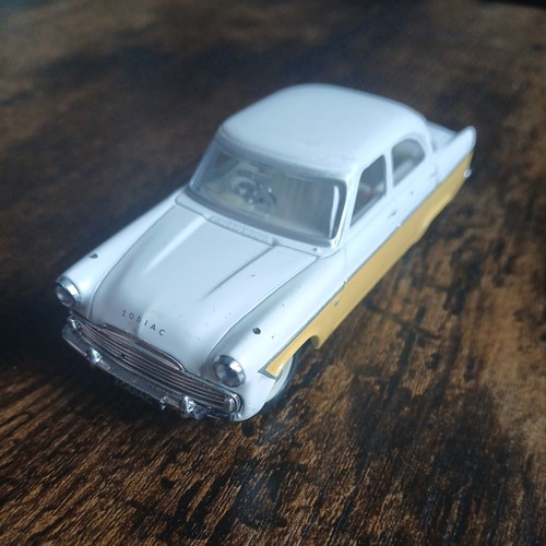 Corgi toys ford zodiac - ford, mk2