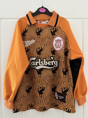 Liverpool away goalkeeper - liverpool, fc