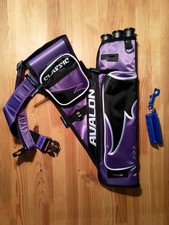 Avalon Classic 3-Tube Target Archery Quiver Right-Handed Purple And Arrow Puller