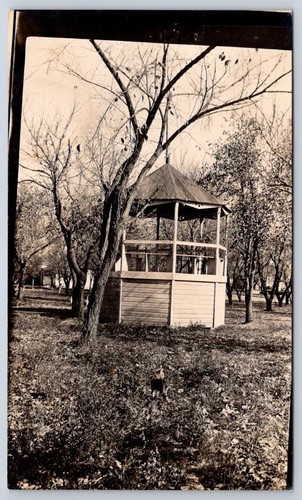 Antique postcard wooden garden - wooden,