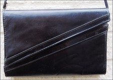 Vintage 1980s  handbag black