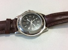 Yess men's black dial brown