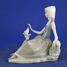 Lladro Shepherdess with Dove