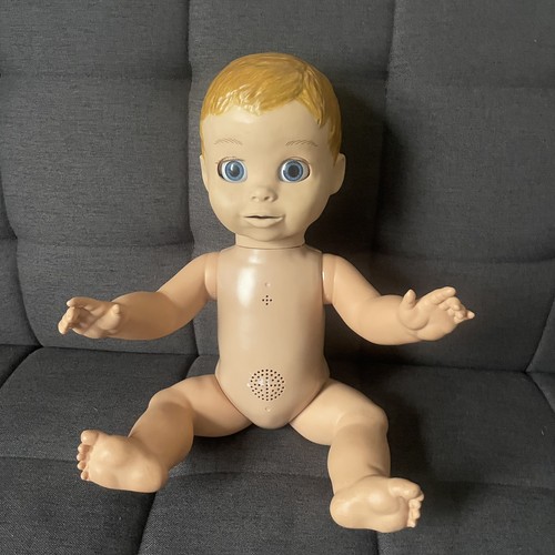 Luvabella baby doll - ,, talks