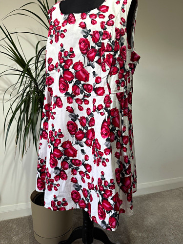 Samya white red rose - red, floral