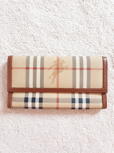Burberry ladies vintage house - burberry,