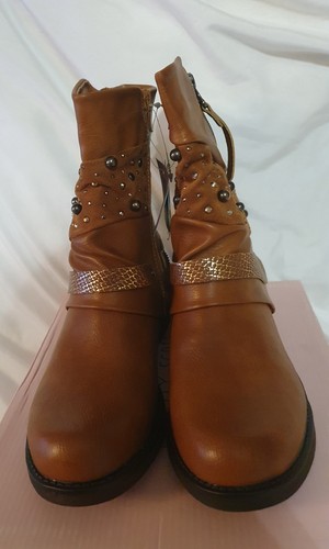 Ladies brown boots with - boots,
