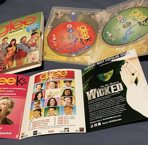 Glee season volume dvd - glee, box