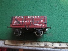 KIT BUILT 7 PLANK WAGON ROYAL