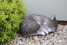 Vivid Arts Realistic Sleeping