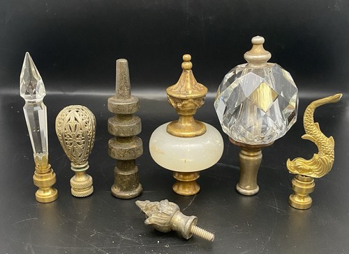Lot vintage lamp finials - of,