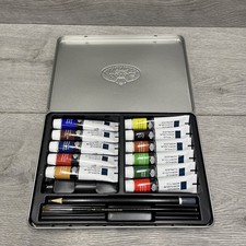 Royal Langnickel Essentials