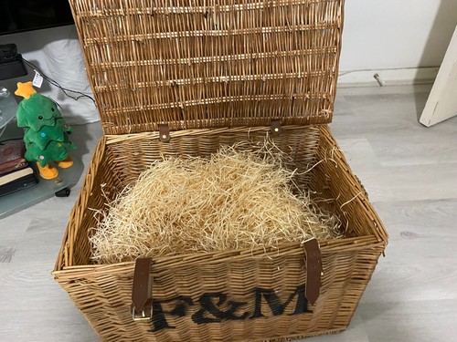 Hamper basket with tea and - basket,