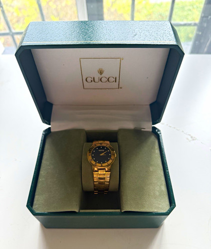 Vintage gucci 3300l ladies - gucci,