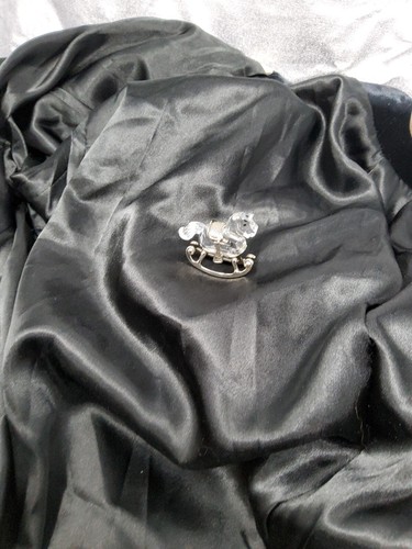 Swarovski rocking horse - rocking, not
