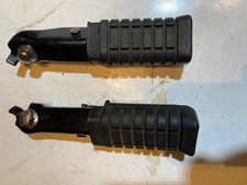 AJS 125 REGAL RAPTOR REAR FOOT PEGS RIGHT & LEFT JOB LOT WITH FIXING BOLTS 