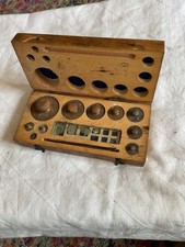 ANTIQUE VINTAGE LABORATORY
