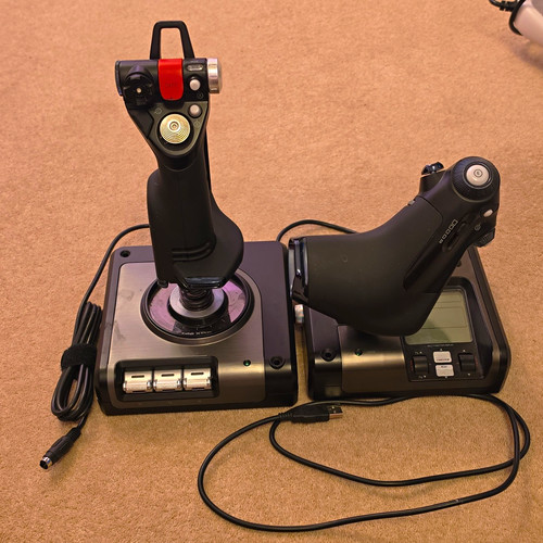 Saitek x52 pro - saitek, stick