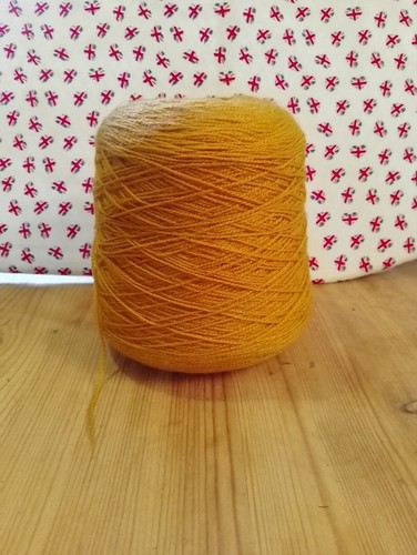 Vintage courtelle wool cone - courtelle,