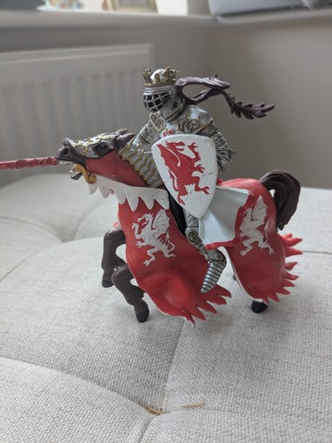 Papo red dragon - king, and