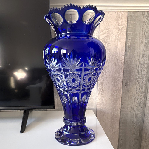 Large cobalt blue - blue, cut