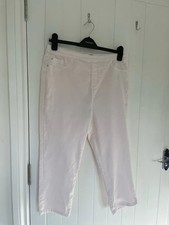 Pretty pale pink cropped