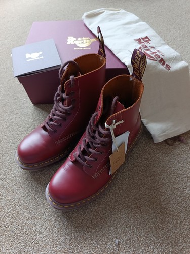 Martens unisex 8 - dr,