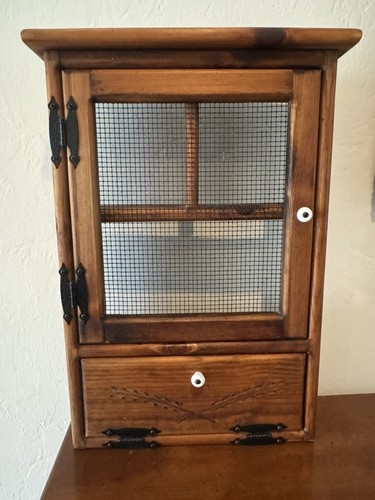 Vintage hanging cupboard - vintage,