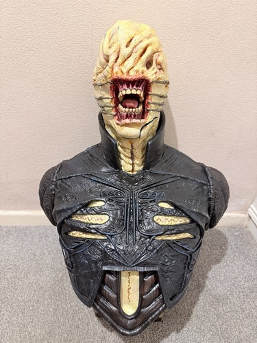 Cenobite half bust - cenobite,