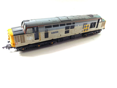 Vitrains v2071 class 37 - vitrains,